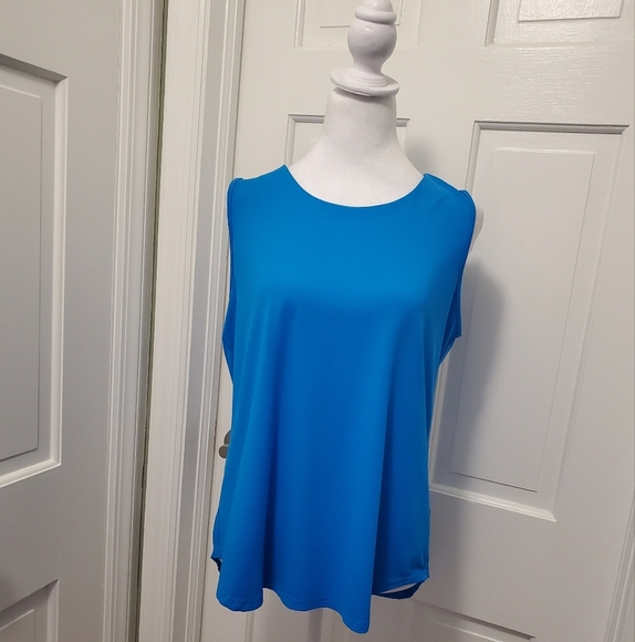 Lulu-B Blue Jersey Feel Knit Sleeveless Top Size Medium - Picture 1 of 8